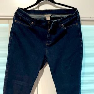 Duluth straight leg jeans